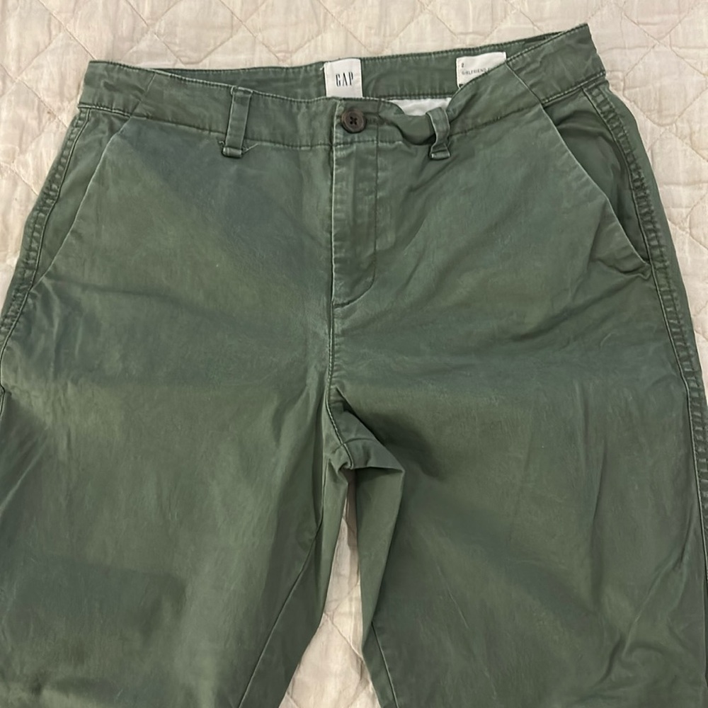 GAP green khakis women’s